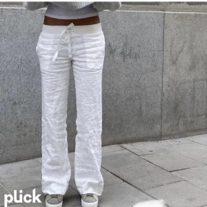 Alobha linnebyxor  - Säljer på nytt eftersom var strul med förra annonsen, jag har  sytt upp dom så passar person runt 165cm lång, 