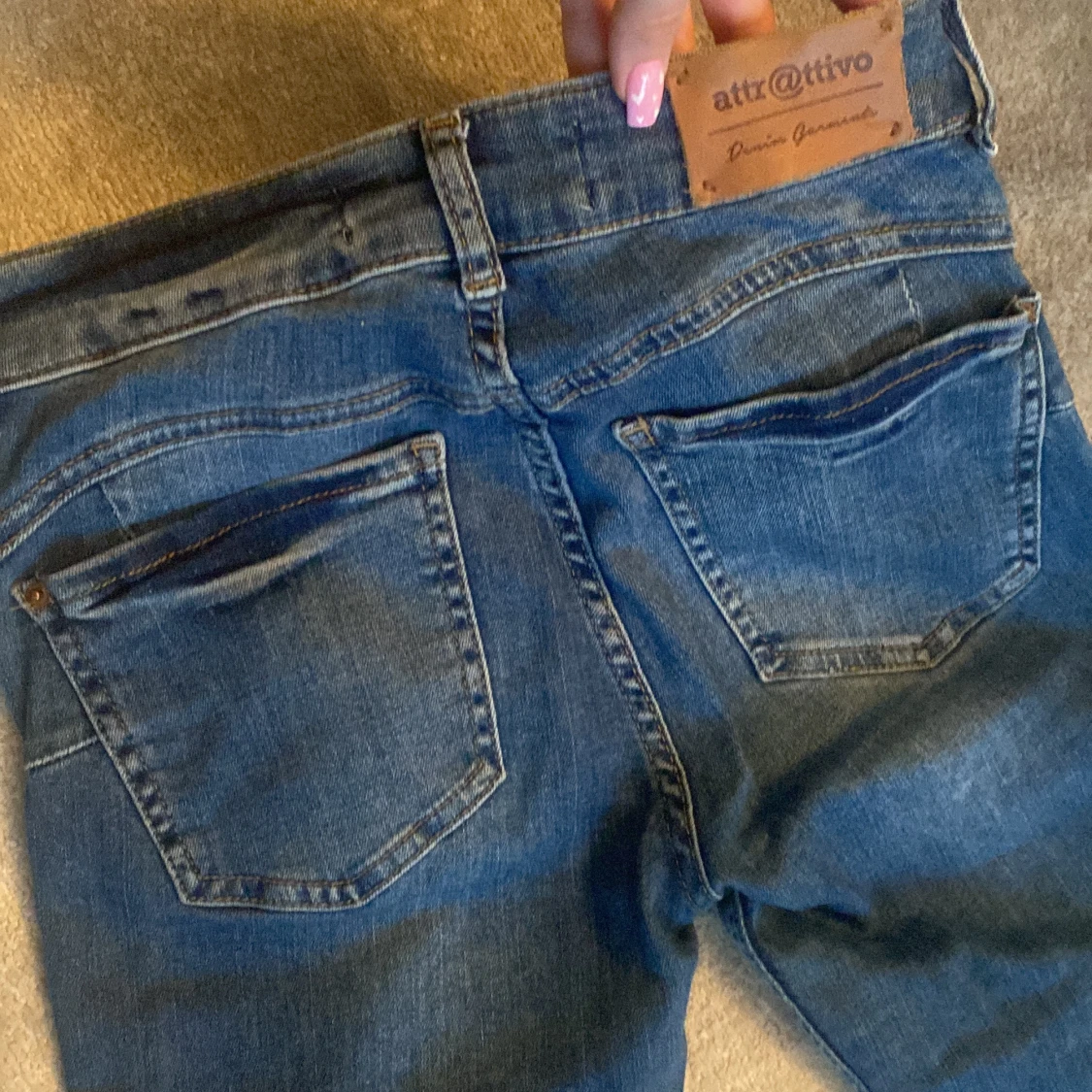 Jeans Attrattivo  - 91