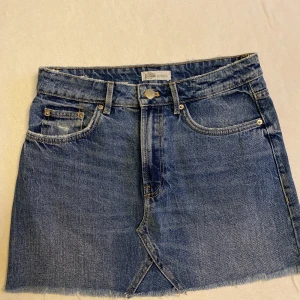 Zara skjol  - Denim mini zara skjol 