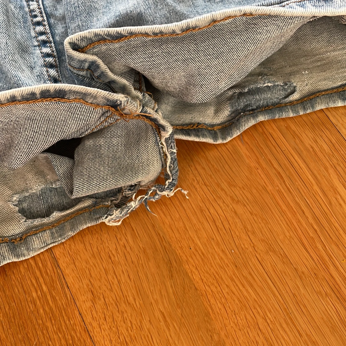 Ett år jeans från Weekday storlek 23 - 90