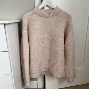 Stickad tröja  - Stickad tröja från H&M☺️