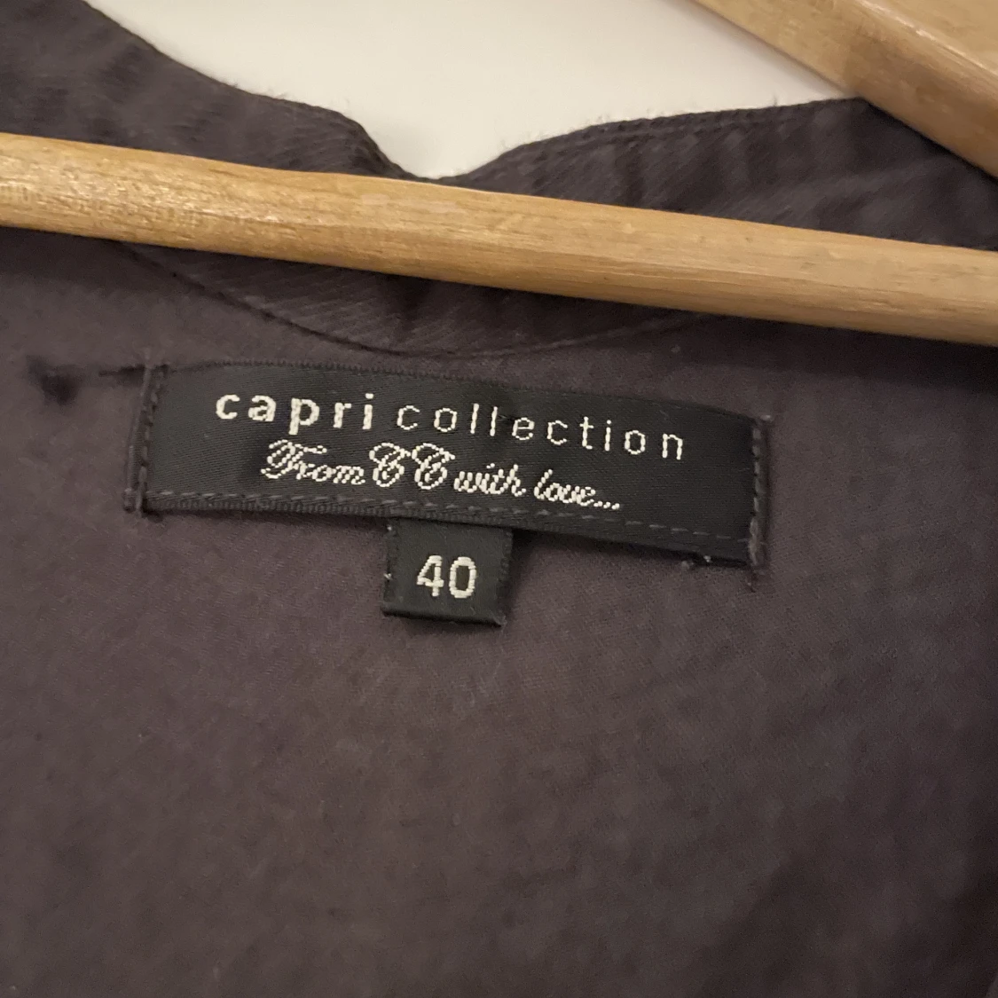 Blus med knäppe  - 90