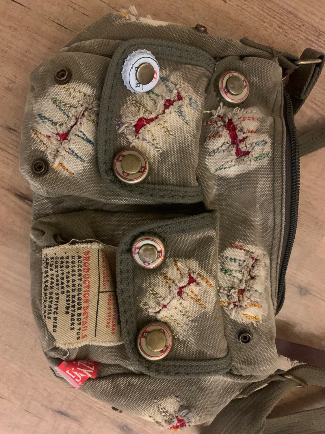 grön axelremsväska  - 90