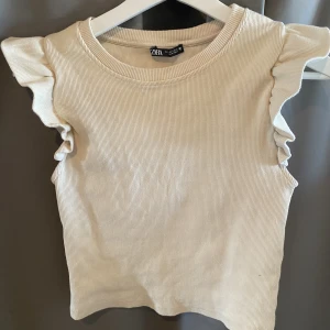 Söt topp från zara - Jättefin topp från zara😍