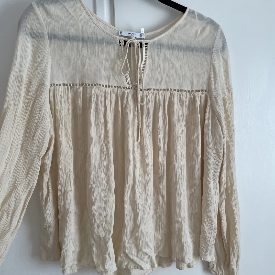 Beige blus från mango - 90