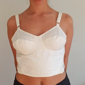 Vintage Bustier  - Så fin vintage bustier från ca 50-talet 