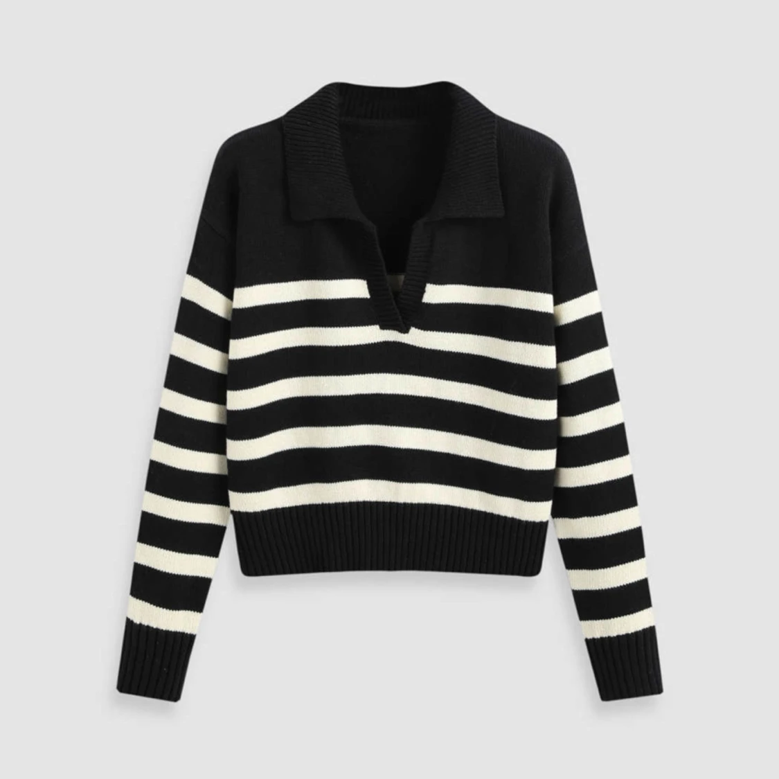 Randig stickad tröja