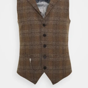 Kostymväst - Helt ny kostym väst med lapp kvar, helt oanvänd. Storlek 48