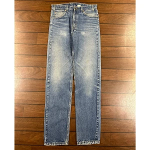 Levis 505 33/36 - Snygga Levis jeans i storlek 33/36! Bara att skriva om du undrar över något🙏