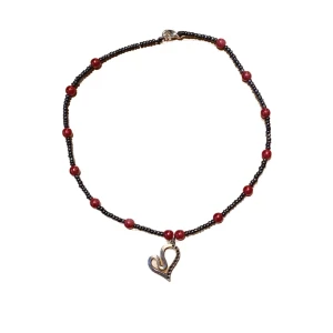 Halsband - Ett halsband som jag har gjort själv!💕mycket bra kvalitet! 