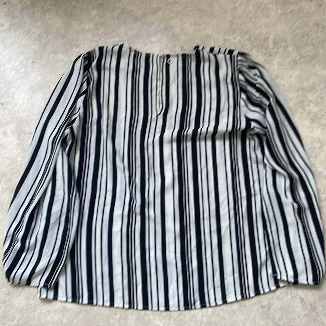 Snygg zebra blusa för jobbet - 91