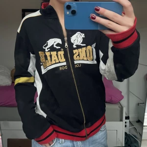 Cool tröja! - Så cool och najs kofta!!