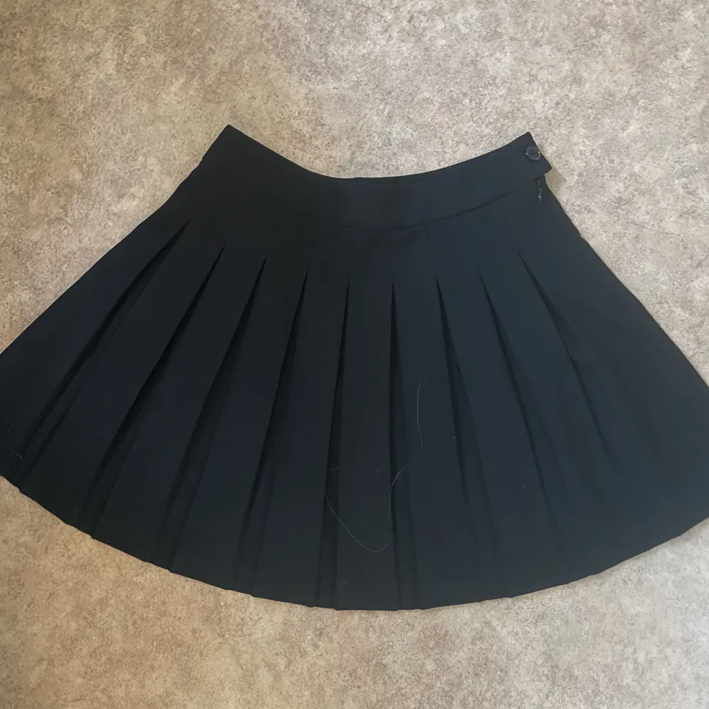 Fin kjol använd fåtal gånger från New yorker storlek M. Kjolar.