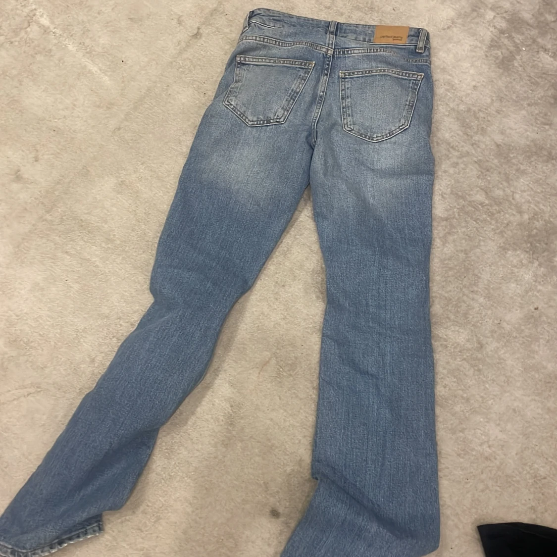 Gina jeans - 90