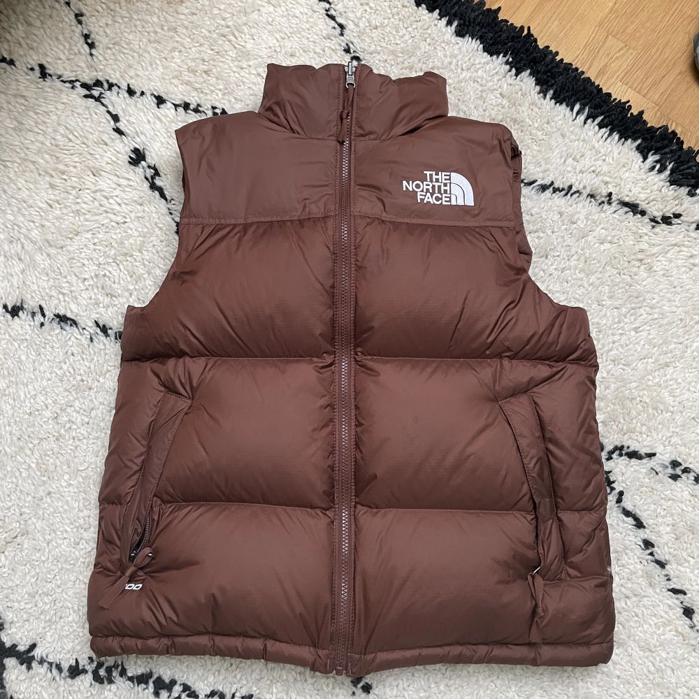 Brun The North Face väst - The North Face | Plick Second Hand