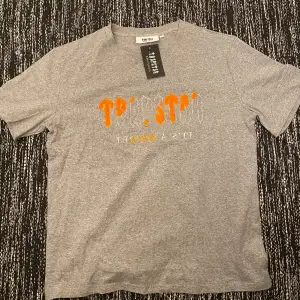 Fin Trapstar T-shirt aldrig använd och perfekt skick! 🇬🇧 DM om funderingar.