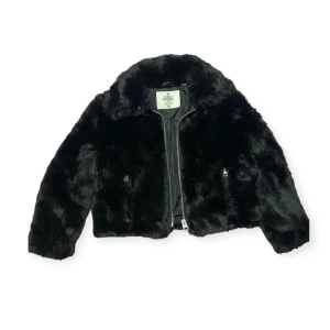 Fuskpäls jacka - Fuskpäls jacka med dragkedja