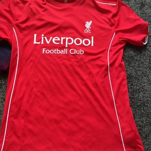 liverpool t-shirt  - nyskick 