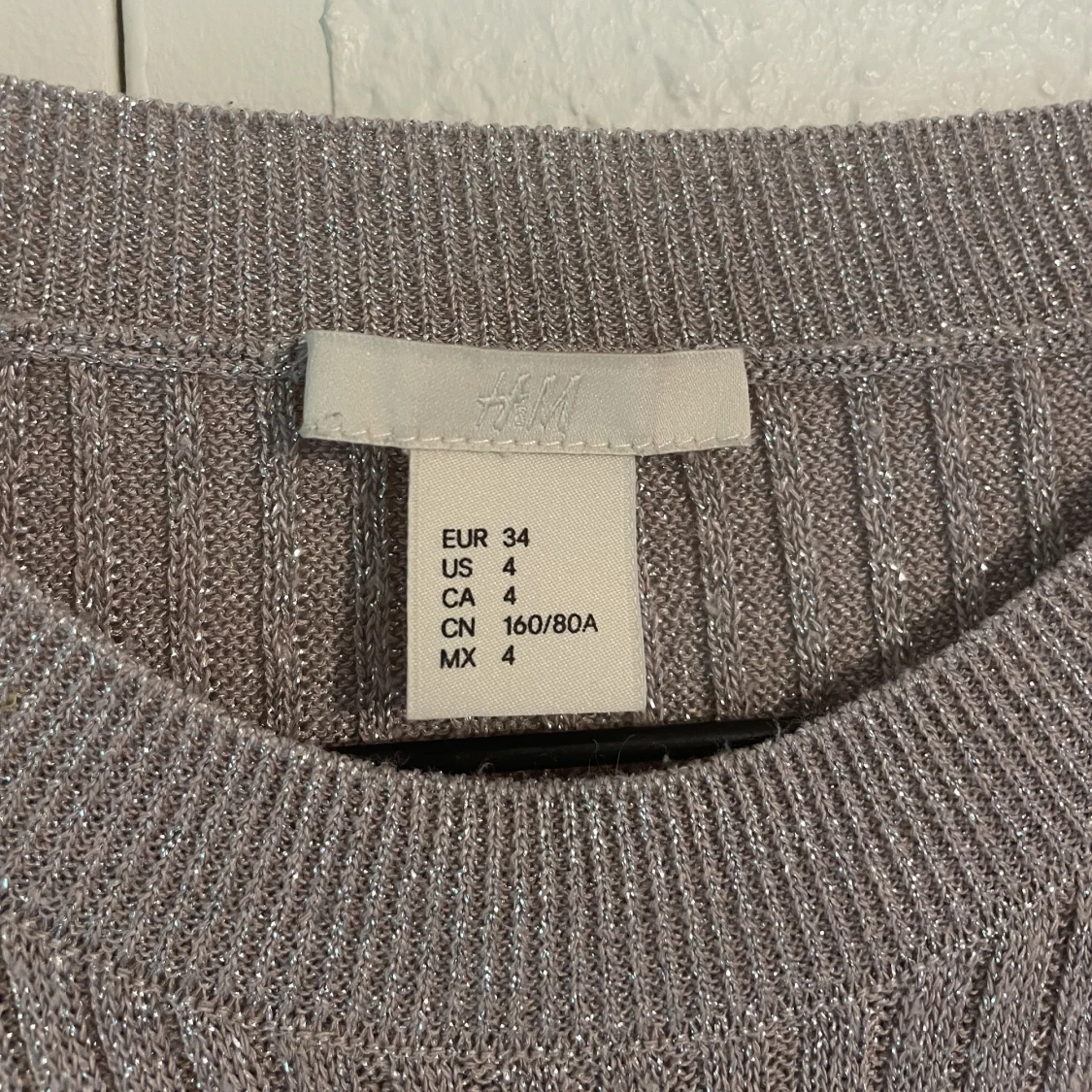 Glittrig tröja  - 90