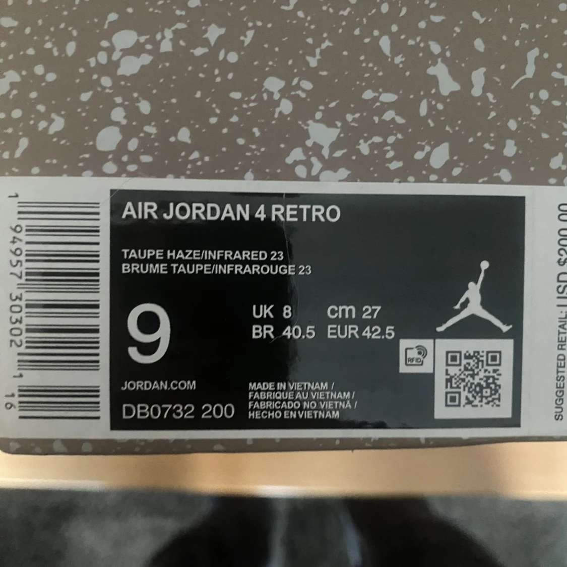 Jordan 4 - 24