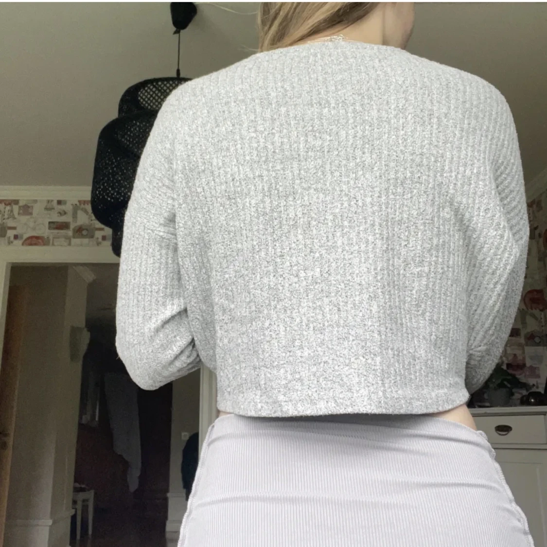 Stickad croppad tröja - 90