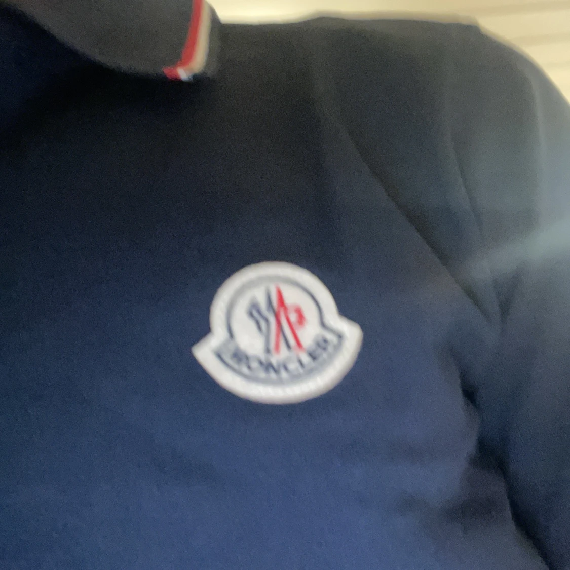 Moncler piké äkta  - 90