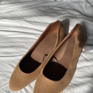 ballerina skor  - söta ballerina skor aldrig använda 💕