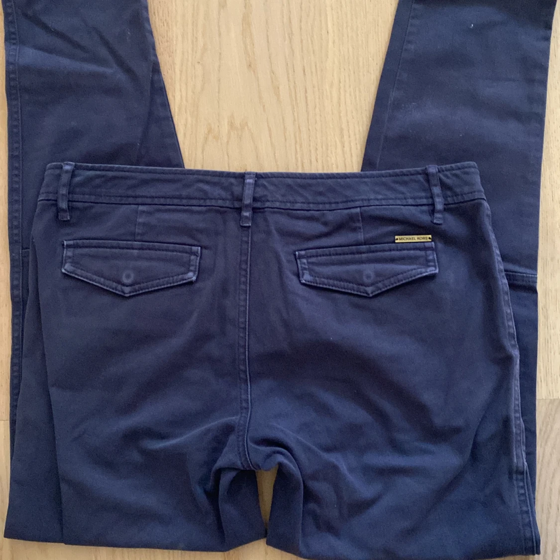 Blå Michael Kors byxor - 90