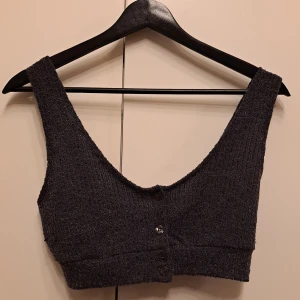 Kort linne XS - Väldigt kort linne, knappt använd så är i bra skick