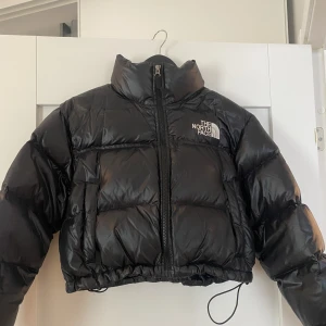 The North Face jacka - Croppad jacka från The North Face