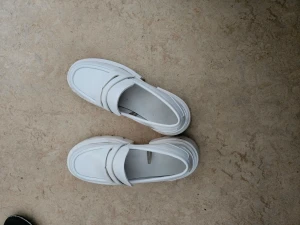 Female shoes  - Female shoes size 40. H and M brand