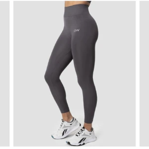 iciw tights - högmidjade grå/lila träningstights från i can i will!