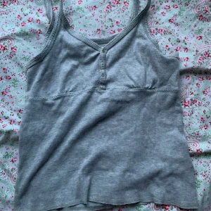 grått linne - jättesöt linne