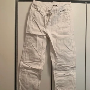 Jeans - Byxor i väldigt fint skick