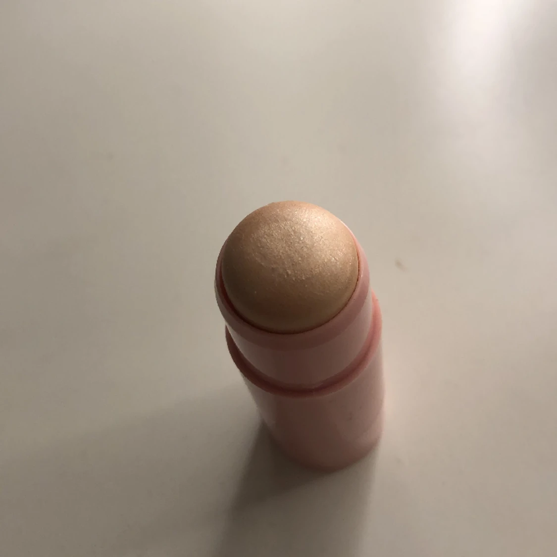 Hickap wonder stick highlighter sandy glow  - 91