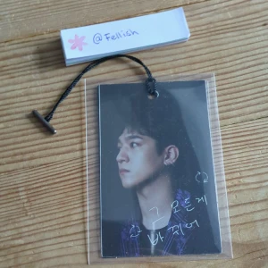 Sungjin Entropy bookmark - Day6 Sungjin bookmark pc från The book of us: entropy. Kan även tänkas byta mot youngk eller Jae, hör isåfall av dig för wishlist.