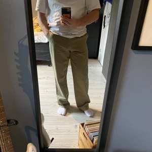 Beige byxor - Mörkbeige byxor!🤍🤎