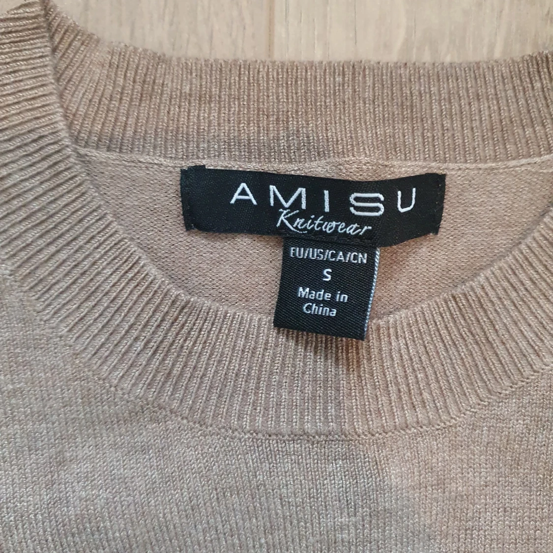 Stickad tunn tröja - 90