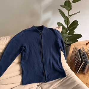 Massimo Dutti Sweater - Bra skick 