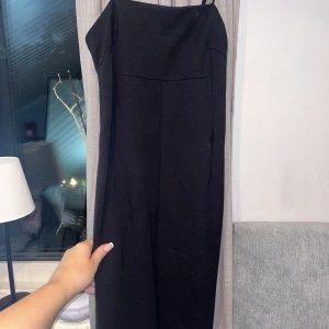 Klänning svart S - Svart klänning xs-s  Använt 1 gång  