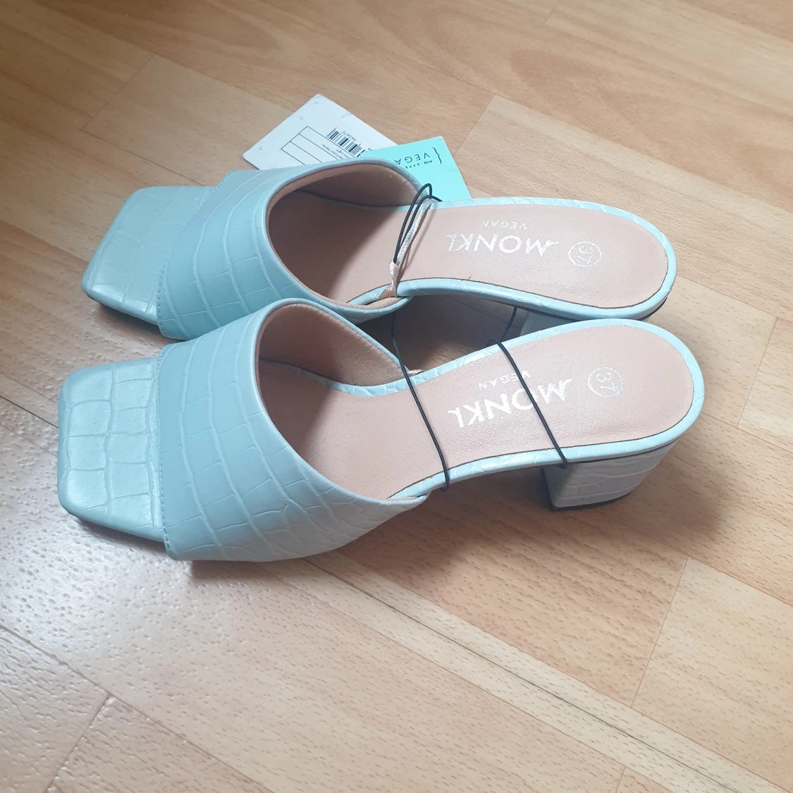 Skor monki strl 37 - 90