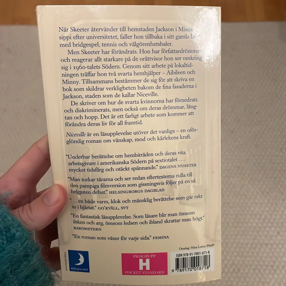 Boken ”niceville” skriven av Kathryn Stockett, på svenska. Den är i mycket fint skick. Hör av er om ni har några frågor!. Övrigt.