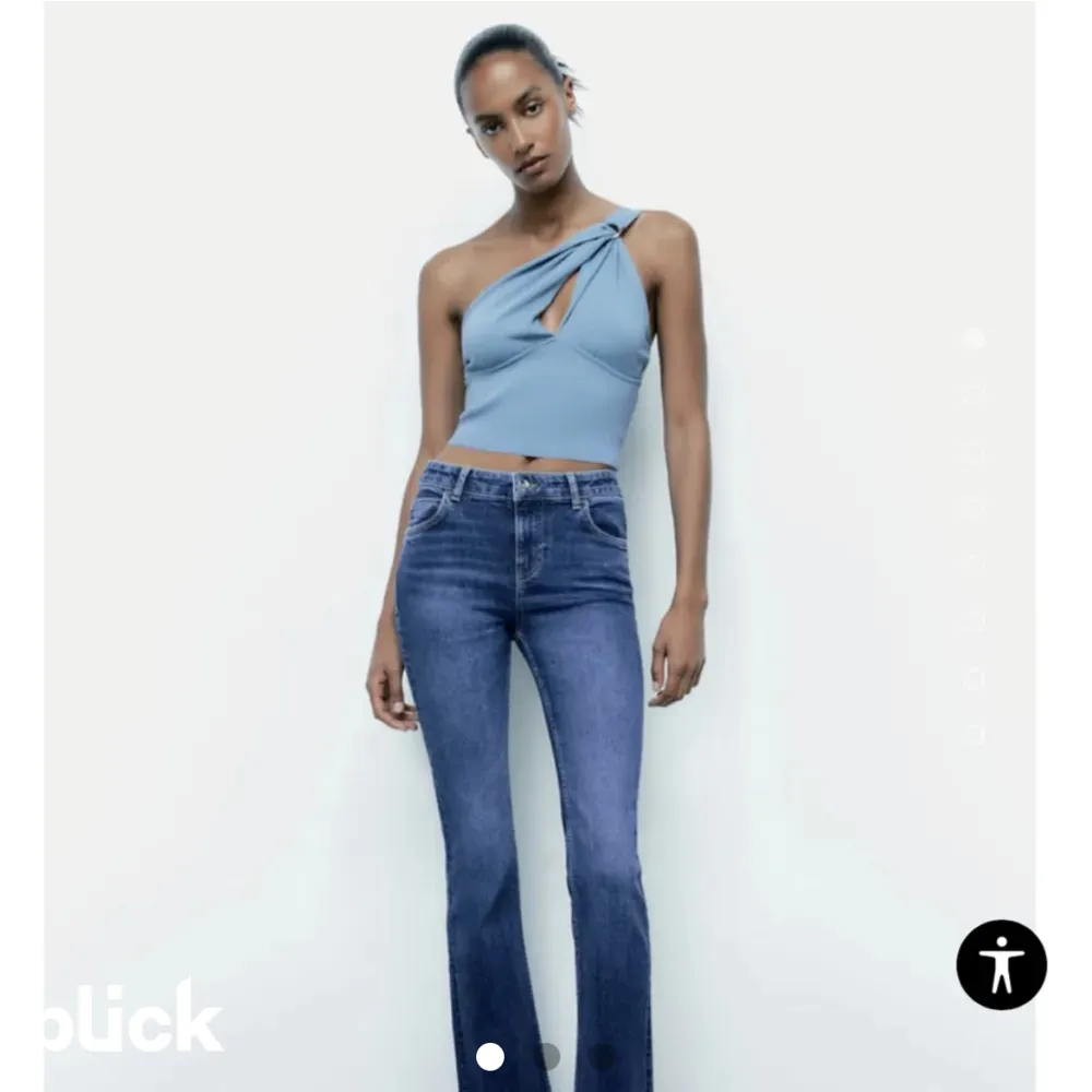 Blåa zara jeans 💓. Jeans & Byxor.