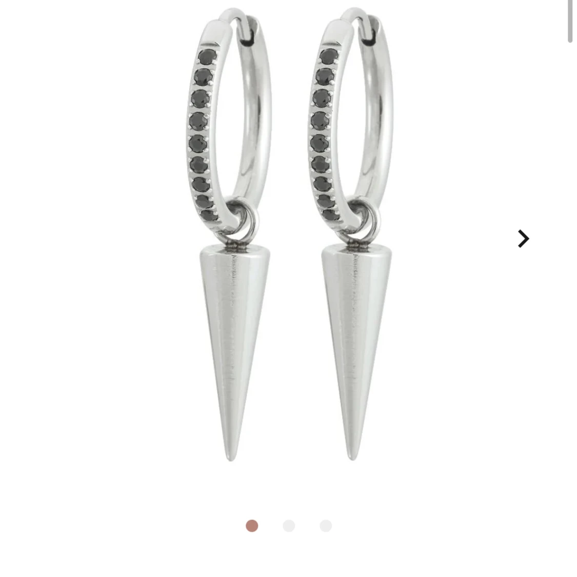 Spik örhängen med stenar edblad  - 90