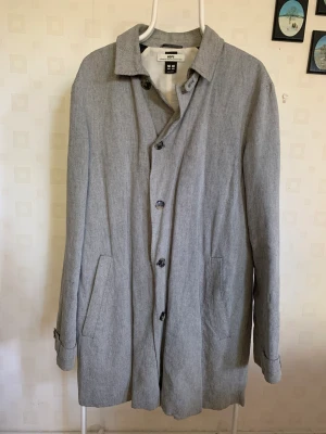 Hope Vårrock Grå Storlek 50/40 - Fin rock för våren eller sensommaren! 