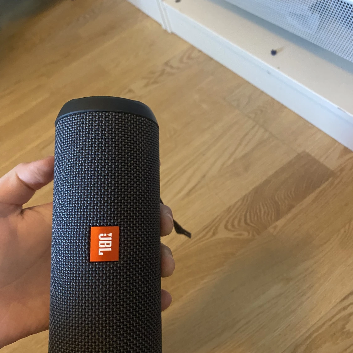JBL Essential 2 högtalare  - 90
