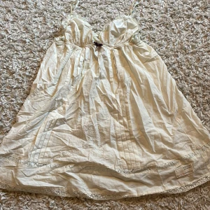 Odd molly  - Säljer detta supper gulliga ”nattlinne” fårn Odd molly🤍