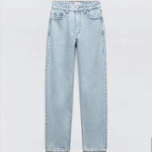 Jeans från Zara i stolek 38 använda endast 1 gång, säljer för att jag inte använder dom, pris på hemsidan 359 kr säljer för 190