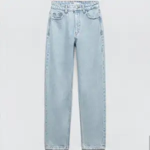 Jeans från Zara i stolek 38 använda endast 1 gång, säljer för att jag inte använder dom, pris på hemsidan 359 kr säljer för 190