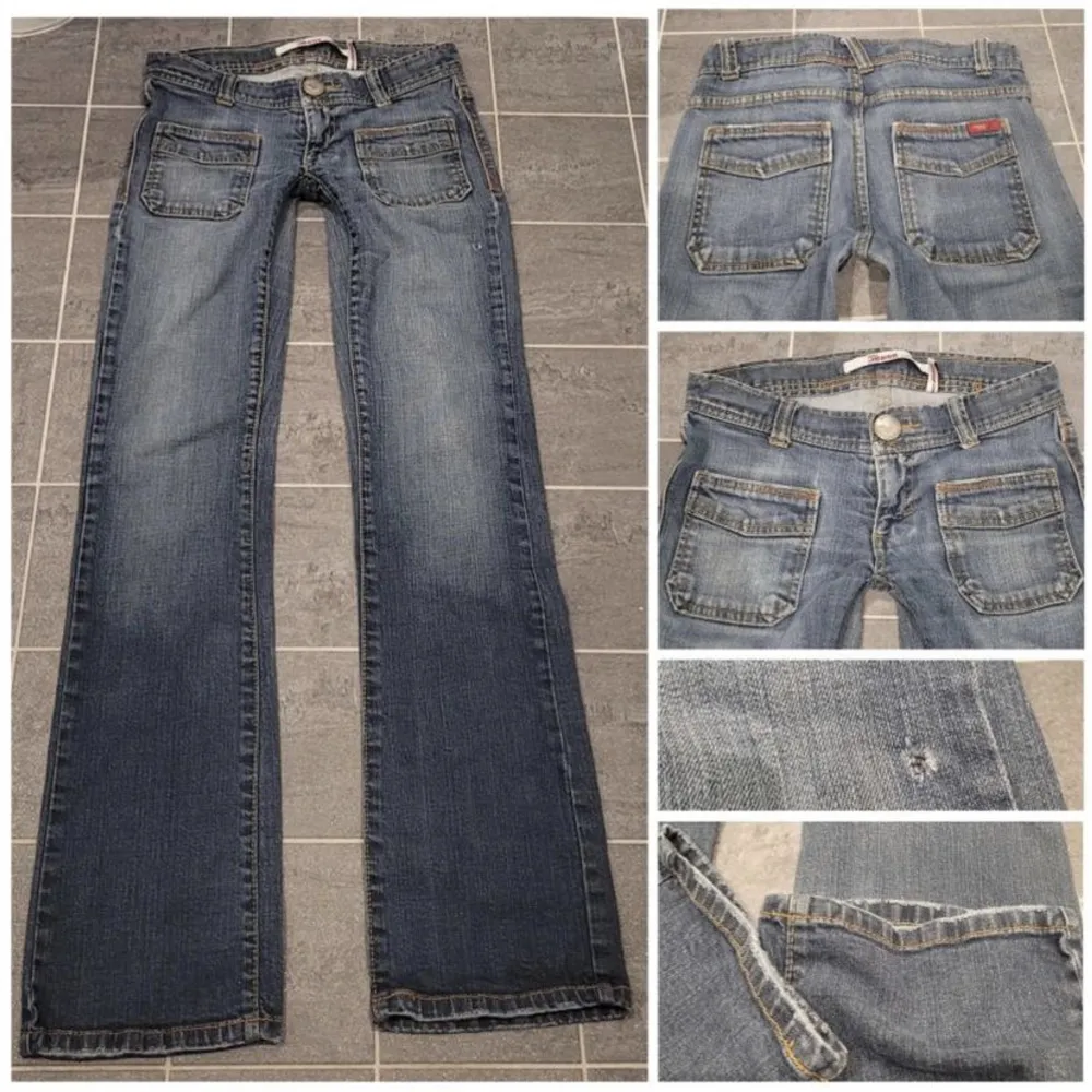 snygga low waist jeans, tyvärr för små 🥲 midjemått: 78cm innerbenslängd: 77cm. Jeans & Byxor.